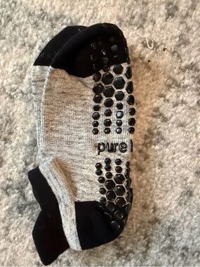 Pure Barre Grip Socks Grey & Black Retro